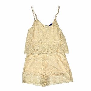 CAFE 7 | Lace Romper